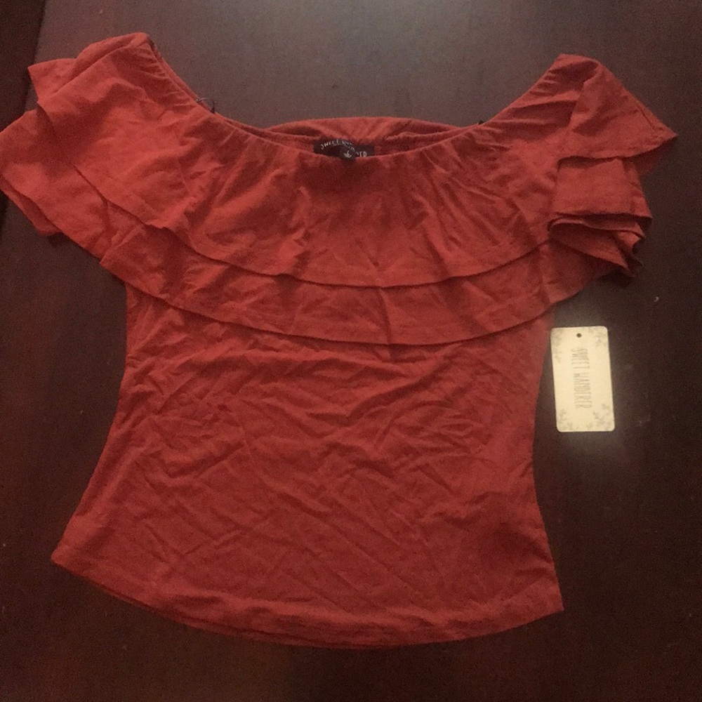 NWT Off The Shoulder Sweet Wanderer Top